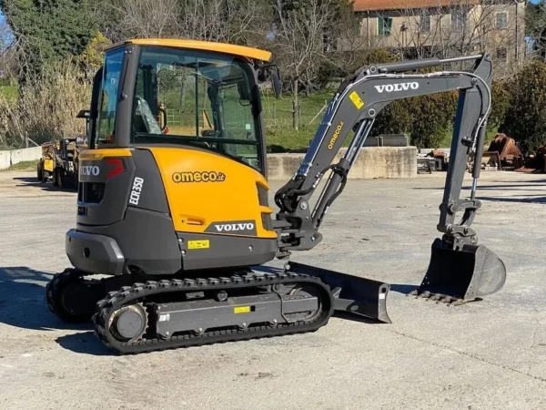 VOLVO ECR35D
